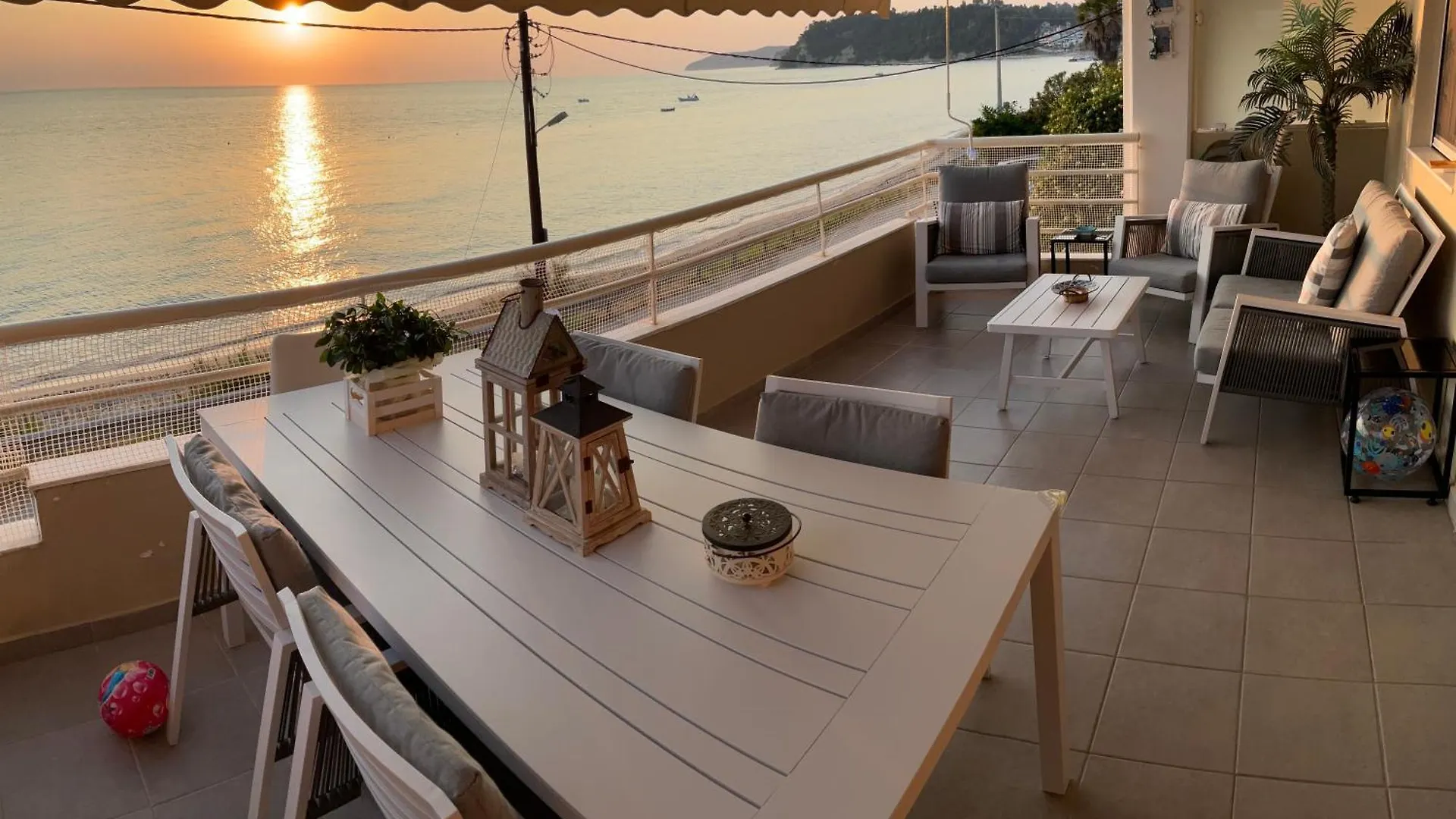 Apartmán House In Front Of The Sea! Siviri